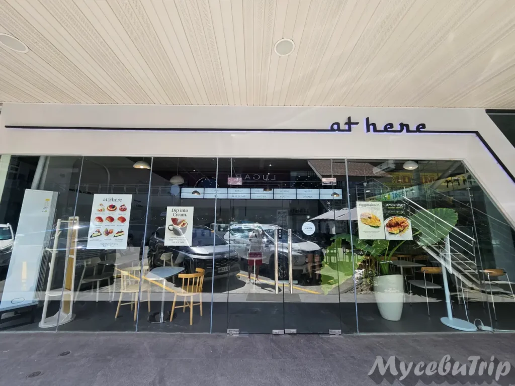 막탄 LG가든 한국식 빵집 앳히어 AT@HERE
